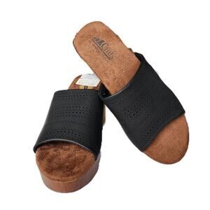 Cliffs by White Mountain Zaylee Platform Wedge Sandals 8M